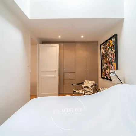 Luxury Eiffel Serenity 2br By Airsuite Daire Paris